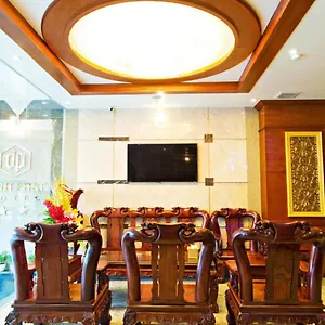 ** Hotel Dinh Phat Vietnam