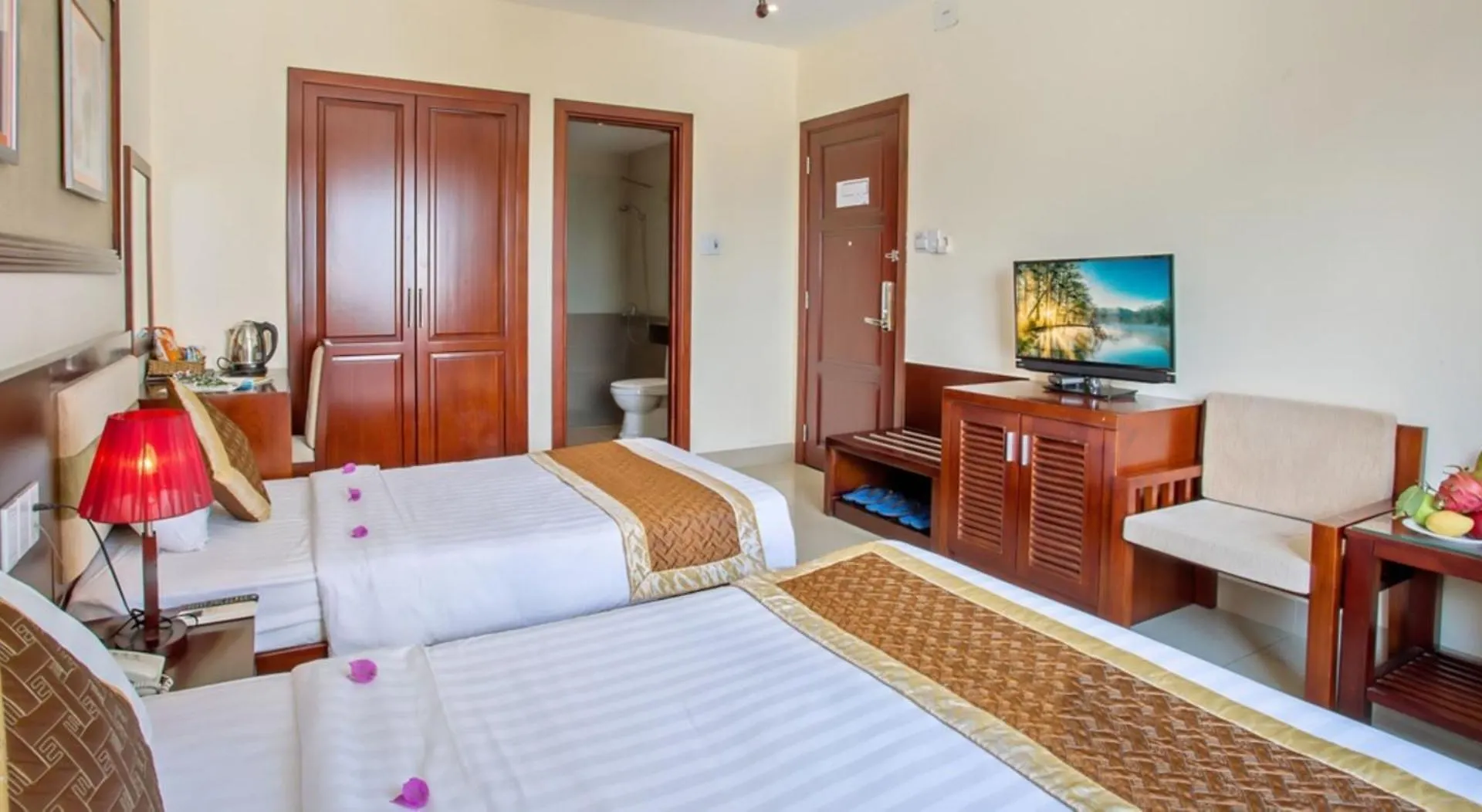 Sunview Beach Hotel Danang 3*, Đà Nẵng