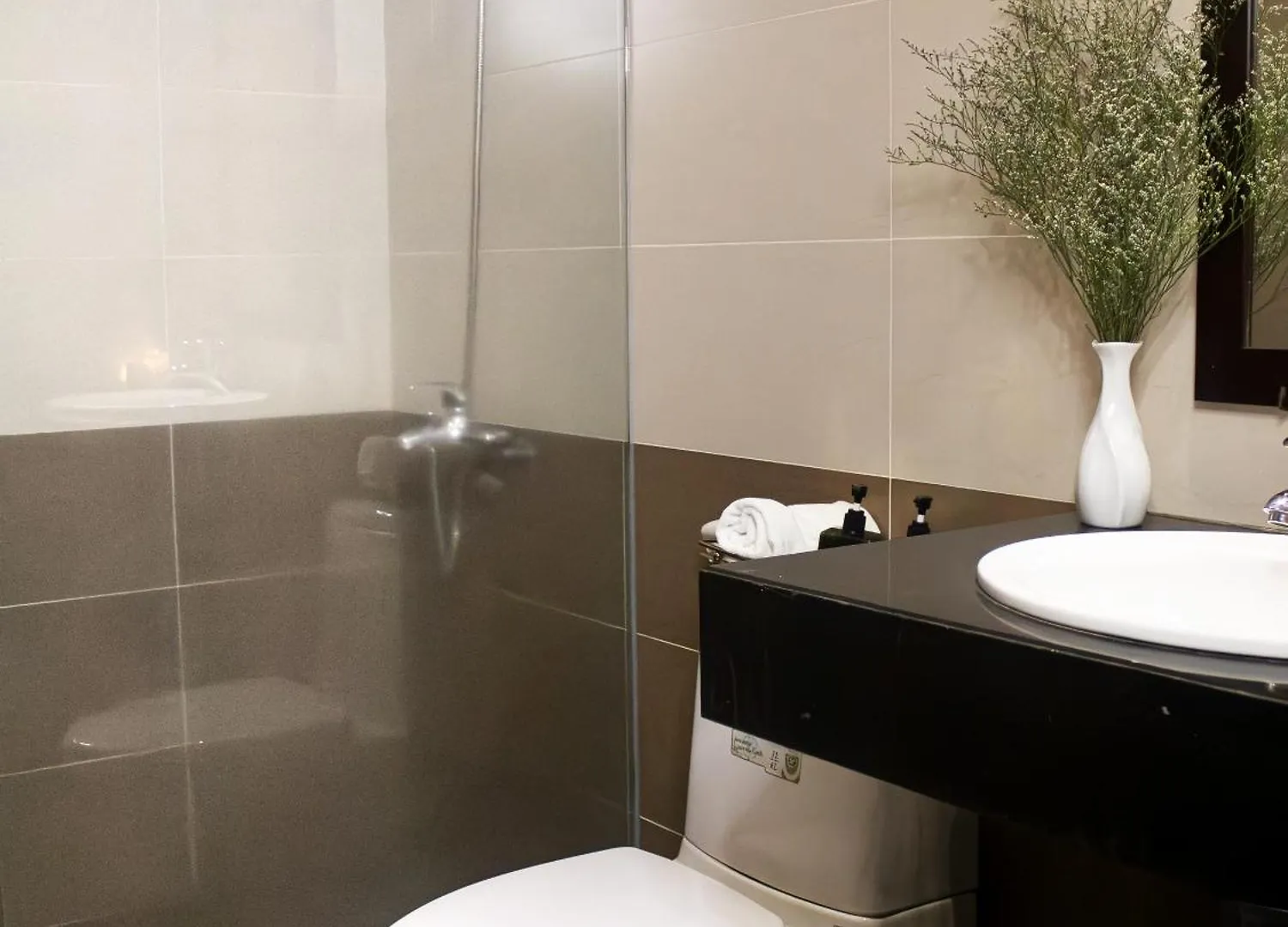 ***  Sunview Beach Hotel Danang Vietnam
